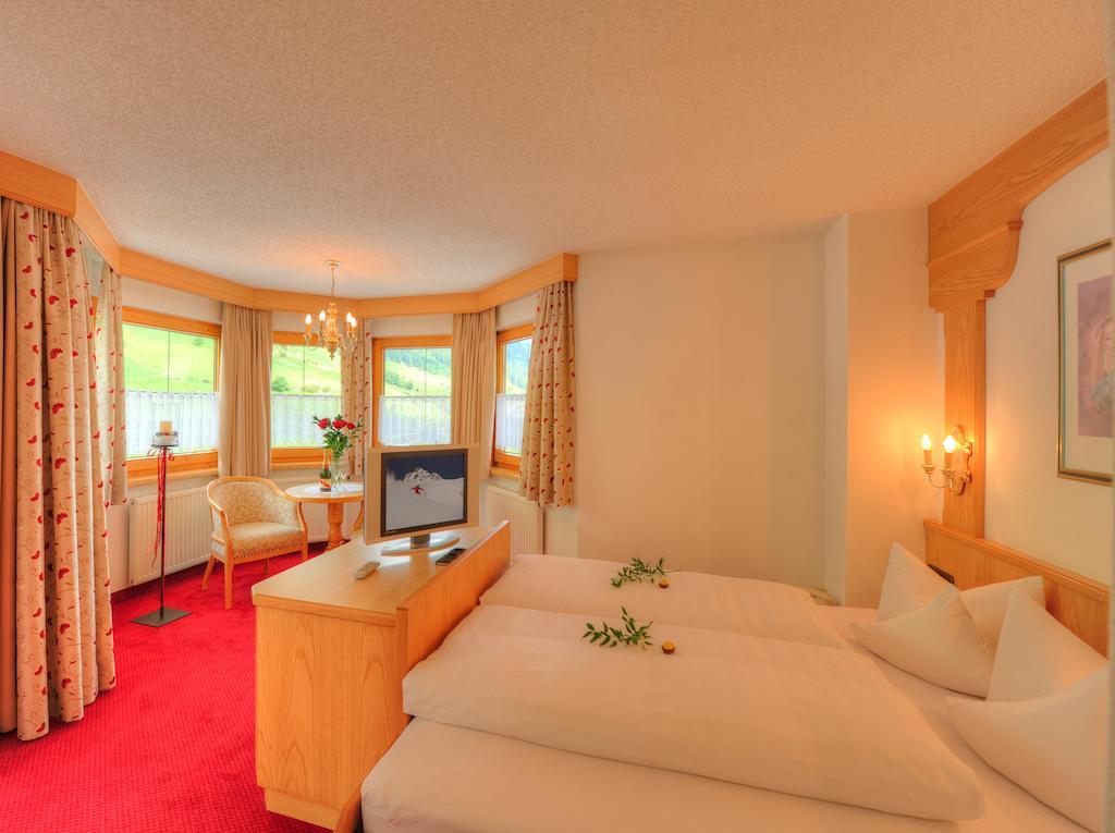 Hotel Verwall Ischgl Room photo